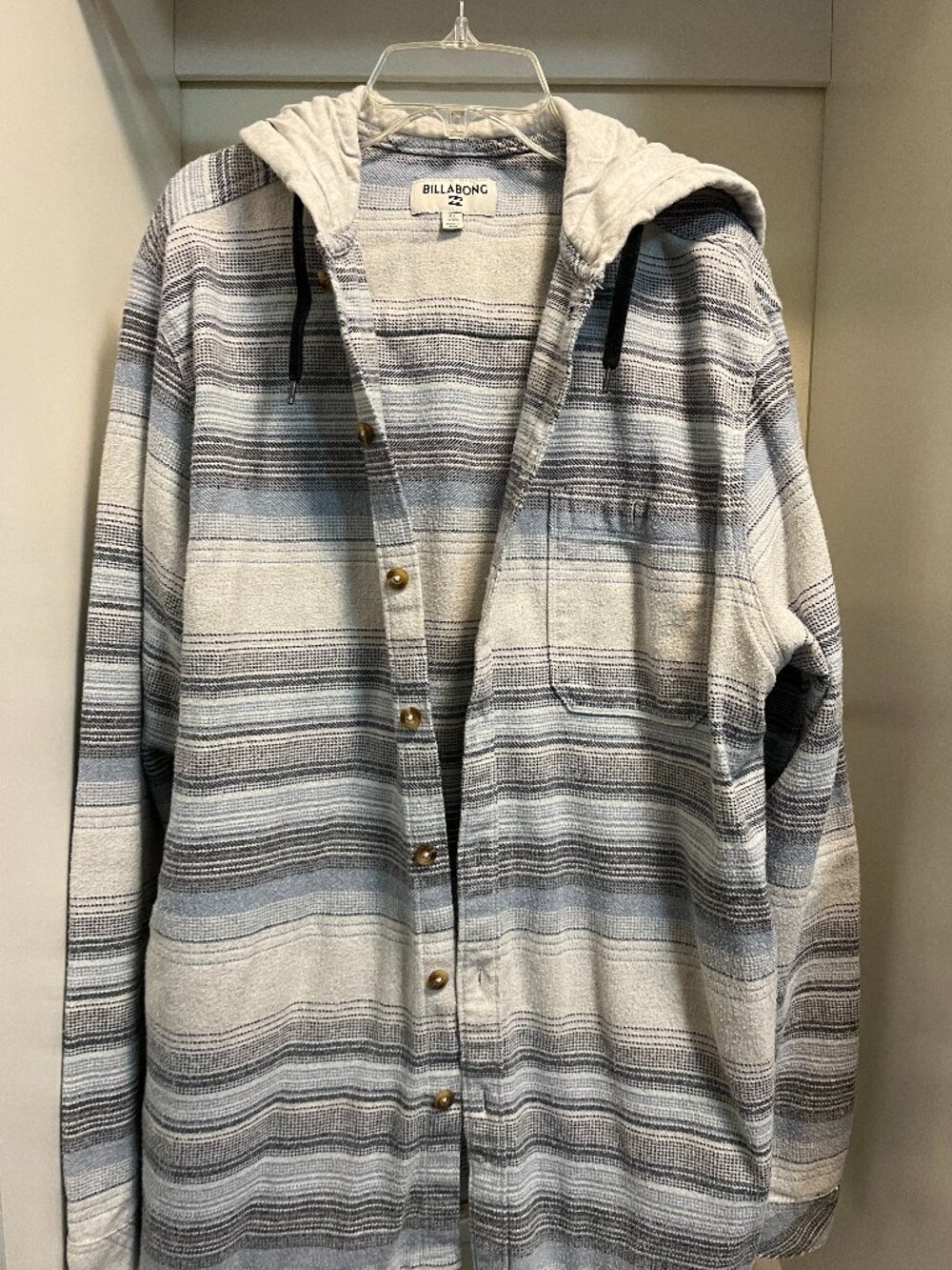 Billabong Men's Hooded Button Down